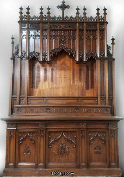 Beautiful-Carved-Wood-Traditional-Gothic-Altar