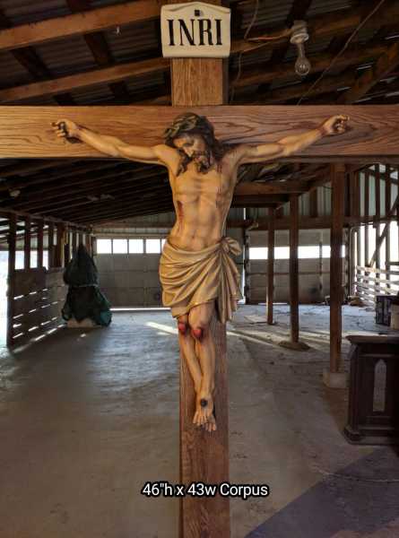 Amazing-Corpus-Crucifix-46