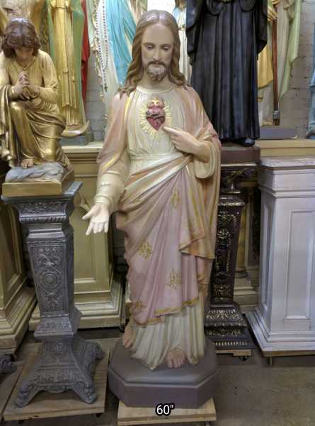 Jesus-Statue-16