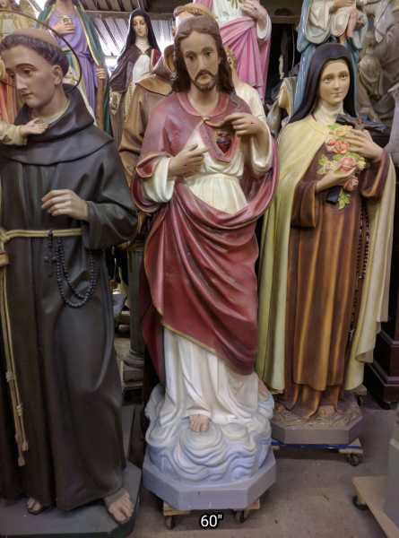 Figure-of-Jesus-Statue-2